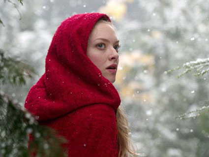 Amanda Seyfried stars in "Red Riding Hood"