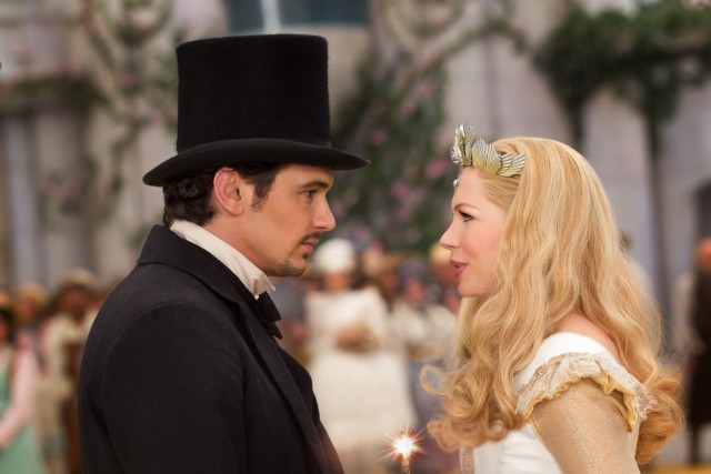 James Franco and Michelle Williams in "Oz, the Great and Powerful"