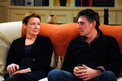 Dianne Wiest and Gabriel Byrne in "In Treatment"